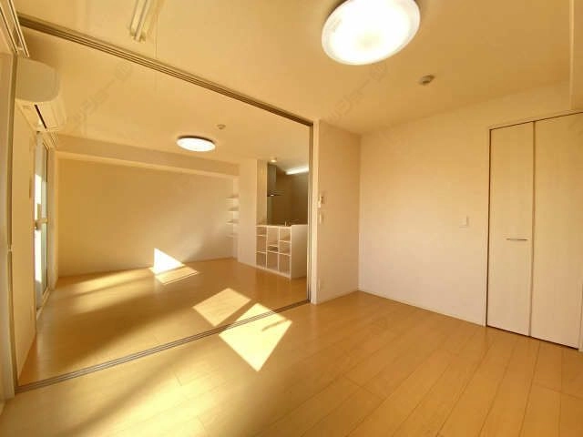 室内同型モデル