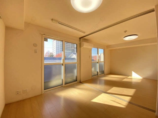室内同型モデル