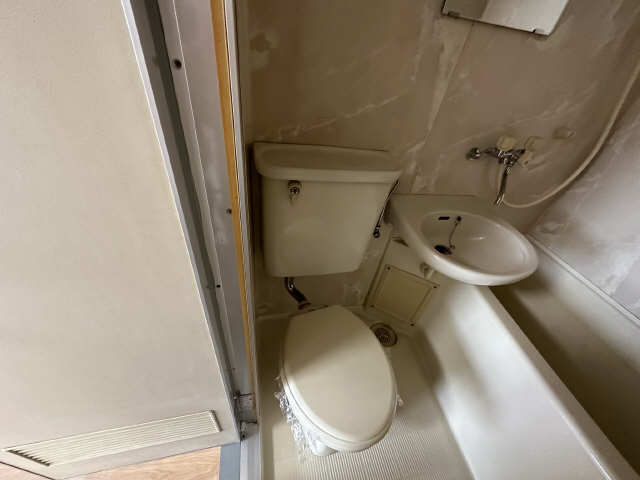 WC