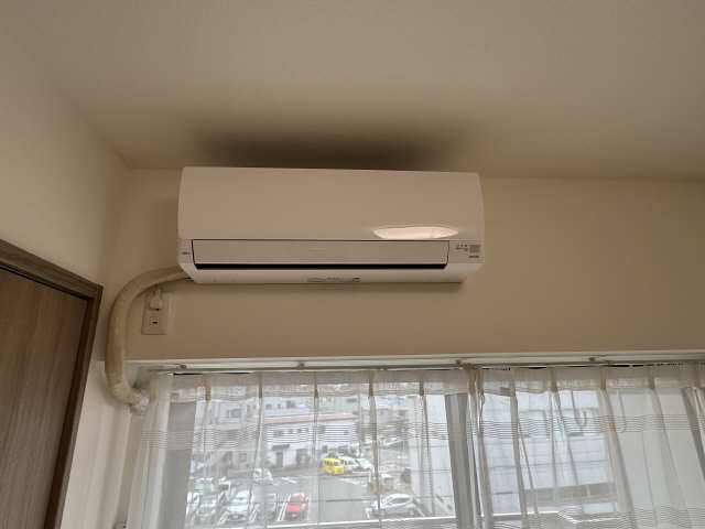 エアコン