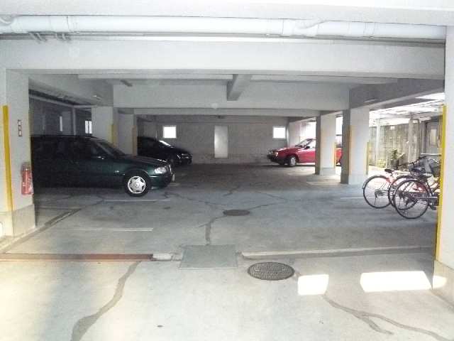 アーバンＭ 2階 駐車場