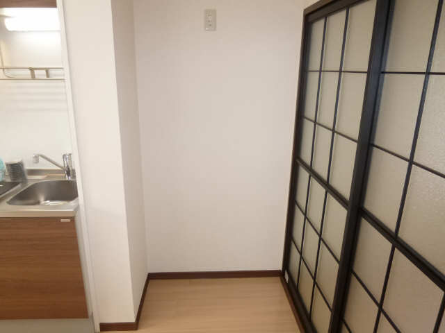 冷蔵庫置場