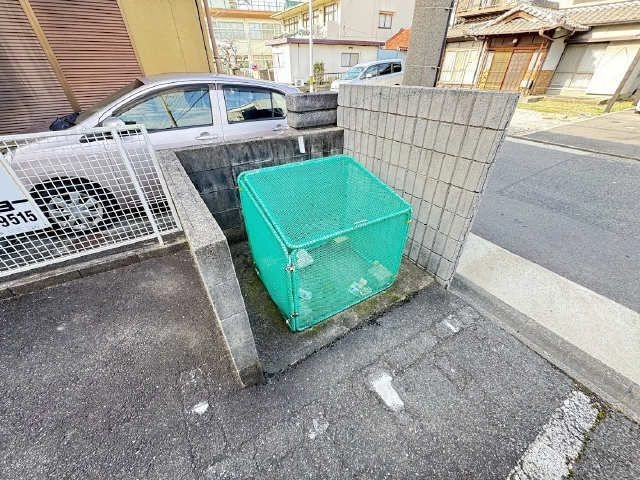 ゴミ置場ゴミ