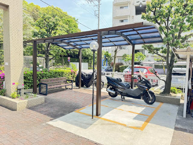 バイク置場
