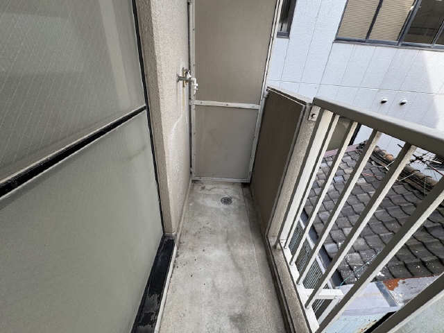室外洗濯機置場