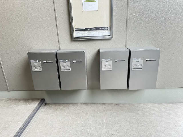 宅配ボックス