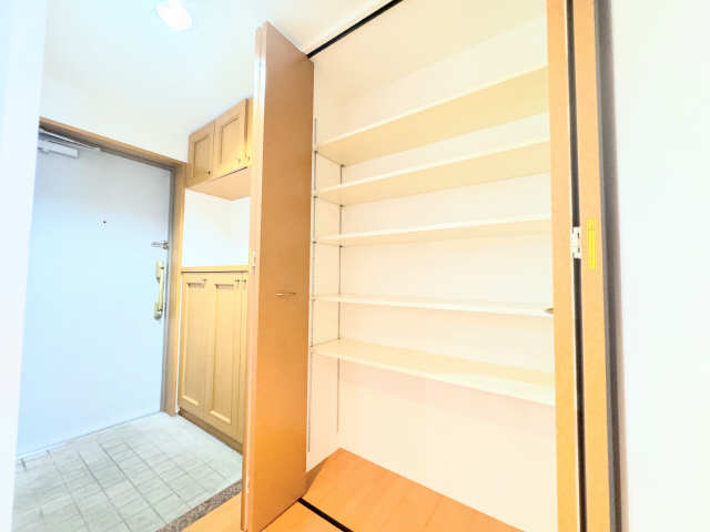 シューズBOX