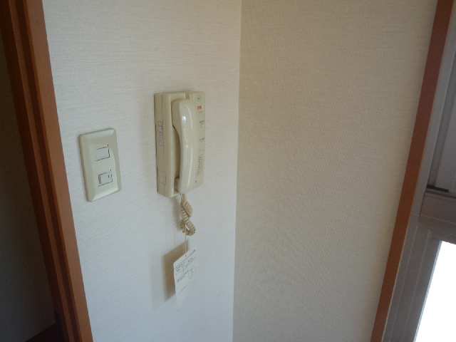 インターホン