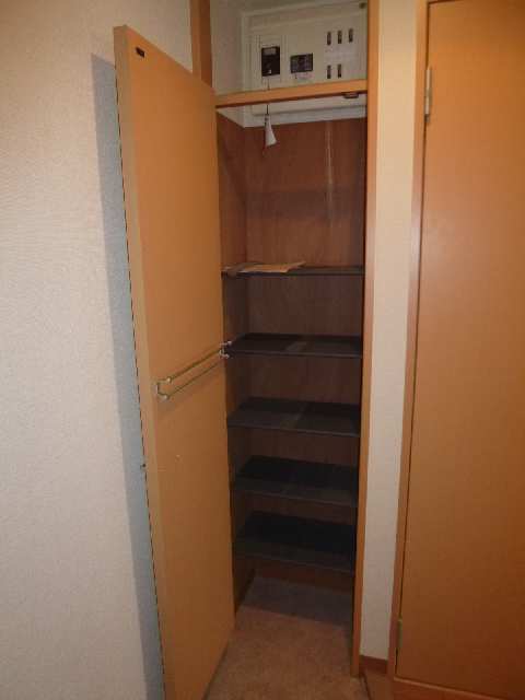 シューズボックス