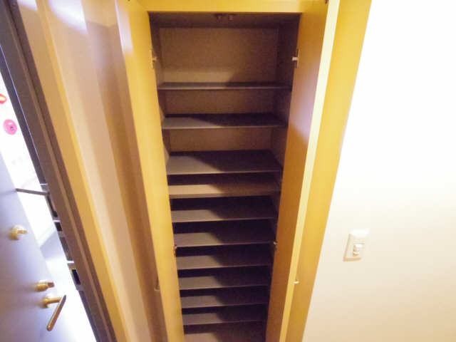 シューズBOX