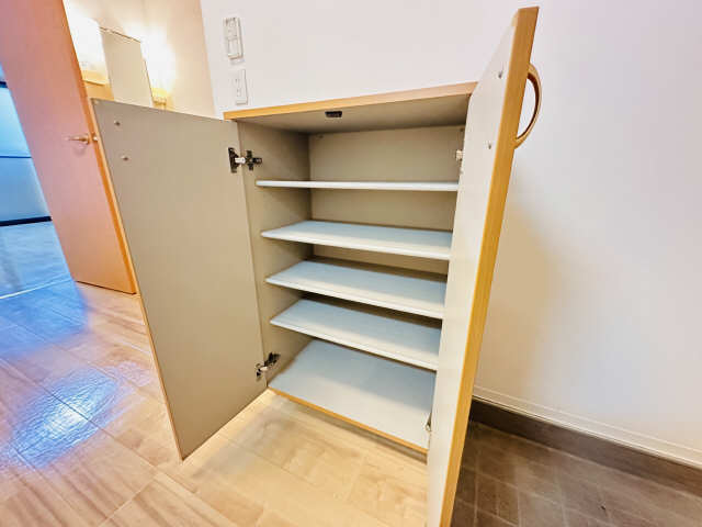 シューズBOX