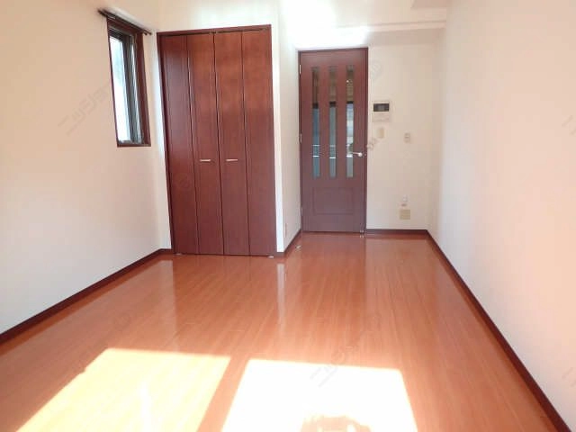 ベランダ側から