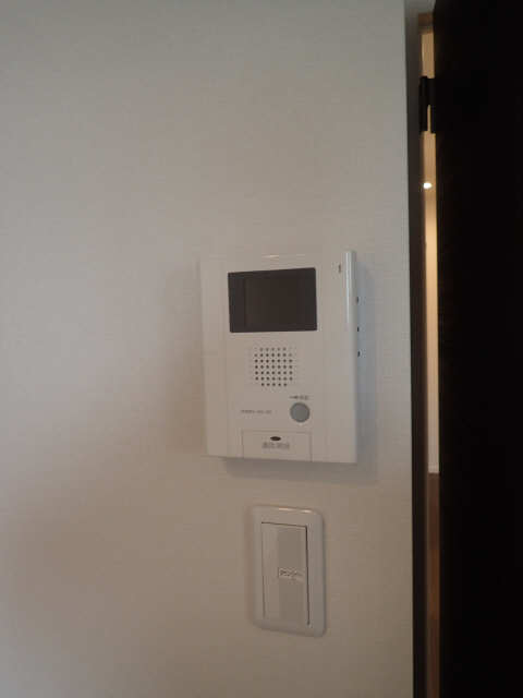 モニター付インターホン