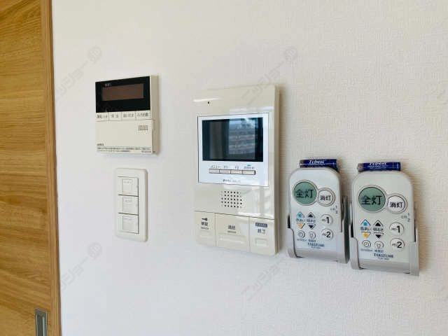 モニター付きインターホン