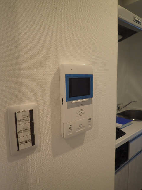 モニター付インターホン