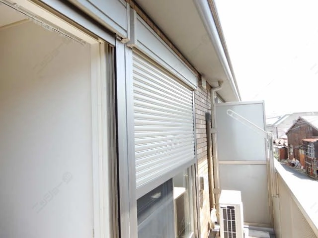 シャッター雨戸