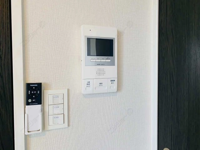 モニター付きインターホン