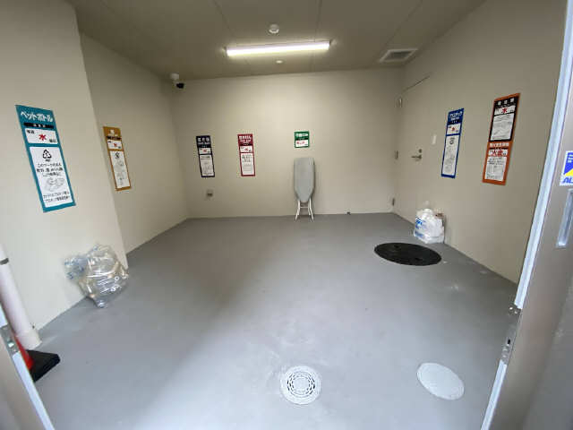ごみ置き場