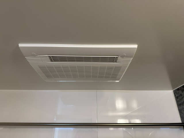 浴室換気乾燥機