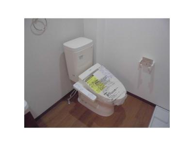 アースクエイク花塚 1階 WC