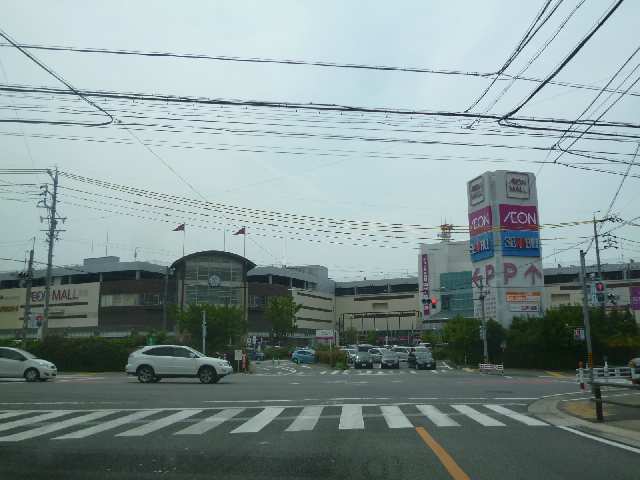 イオンモール
