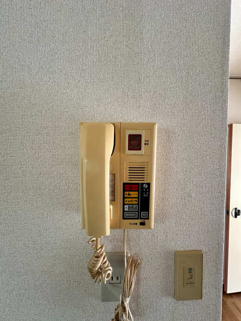 インターホン