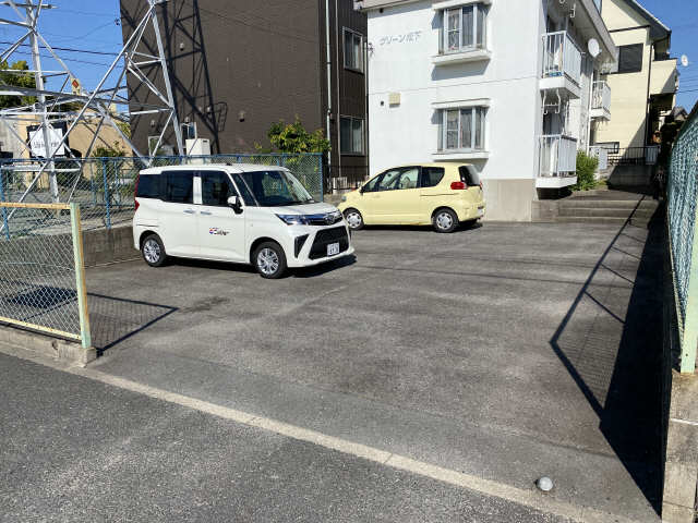 グリーン松下 1階 駐車場