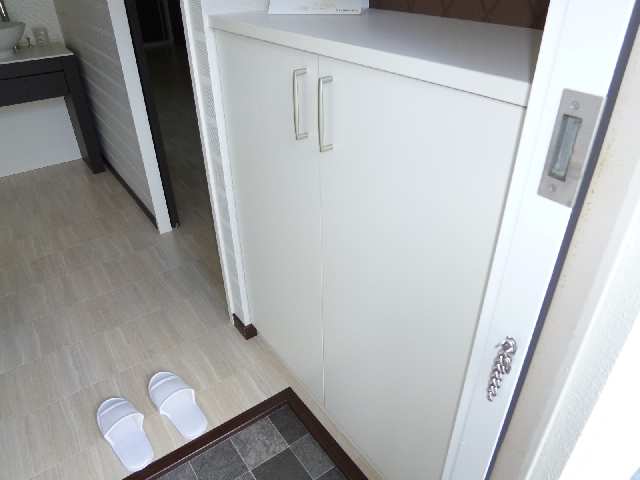ｼｭｰｽﾞﾎﾞｯｸｽ