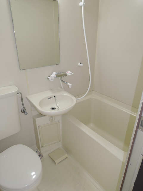 リバープレイス福岡 2階 浴室
