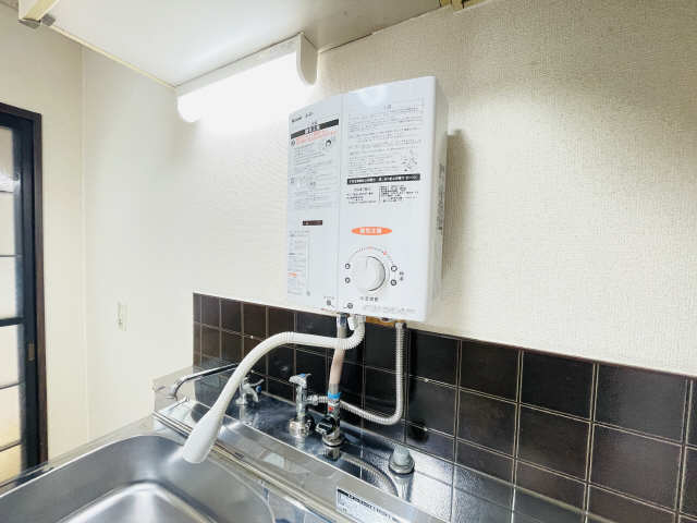 瞬間湯沸し器