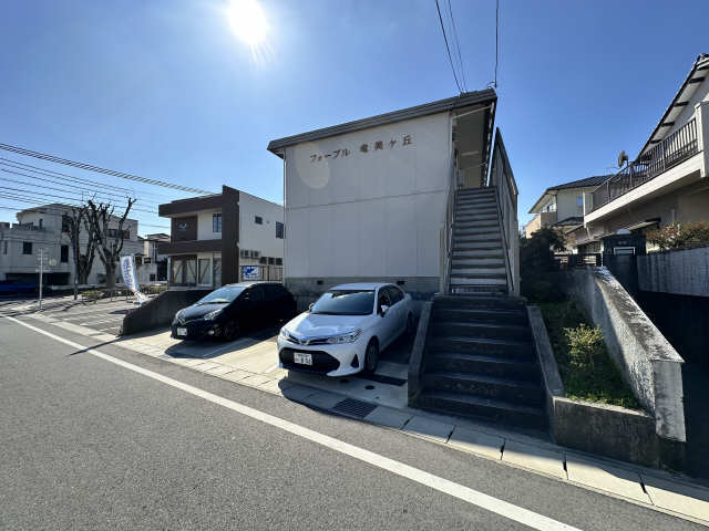 ２階への階段