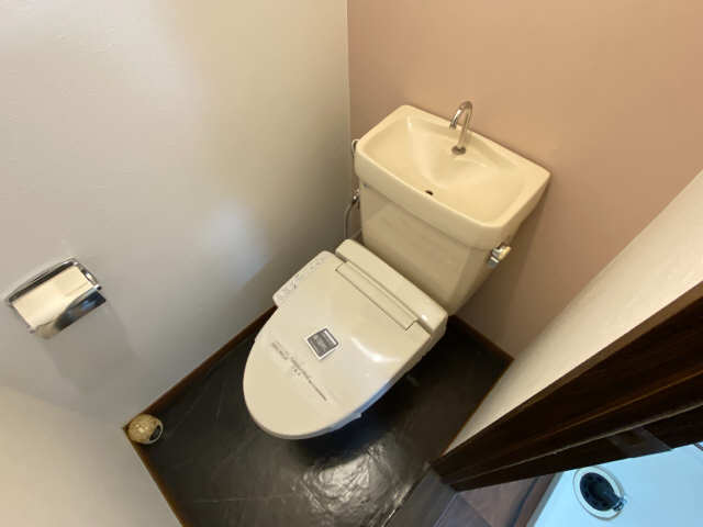 WC