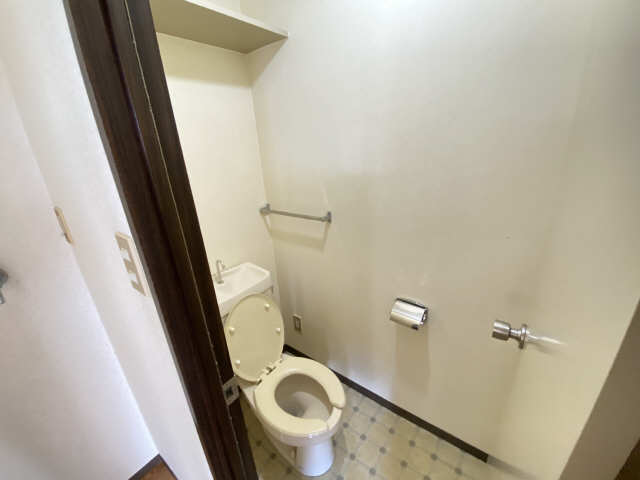 WC