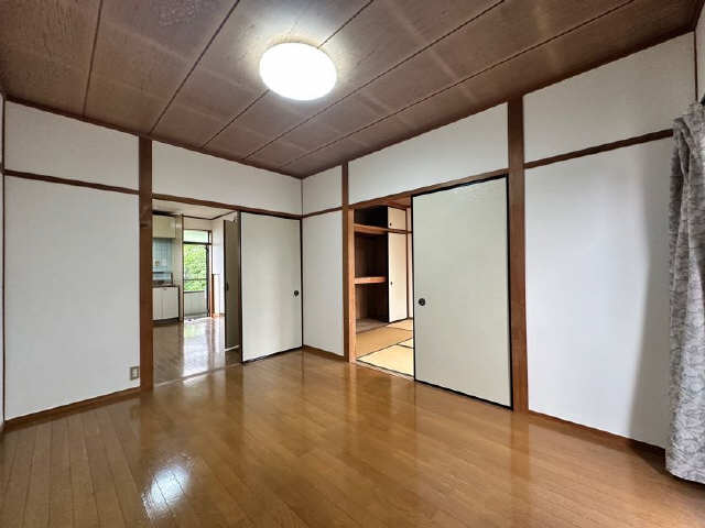 洋室