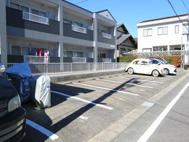 エスポワール本田 2階 駐車場