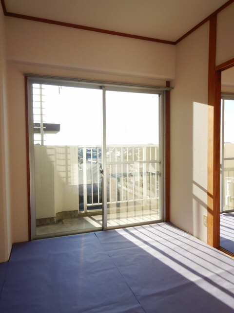東和室