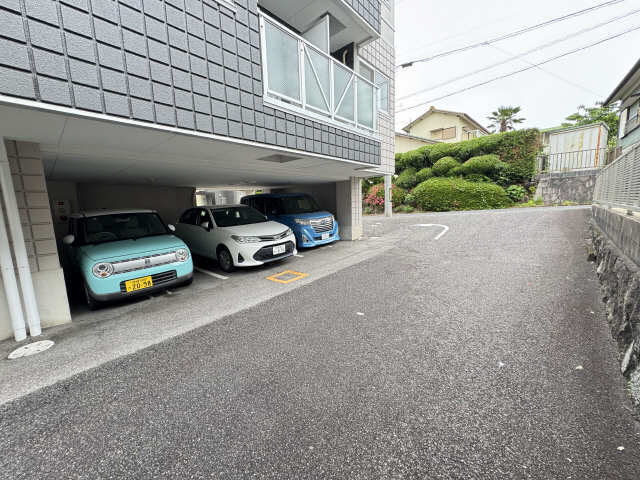 南側駐車場