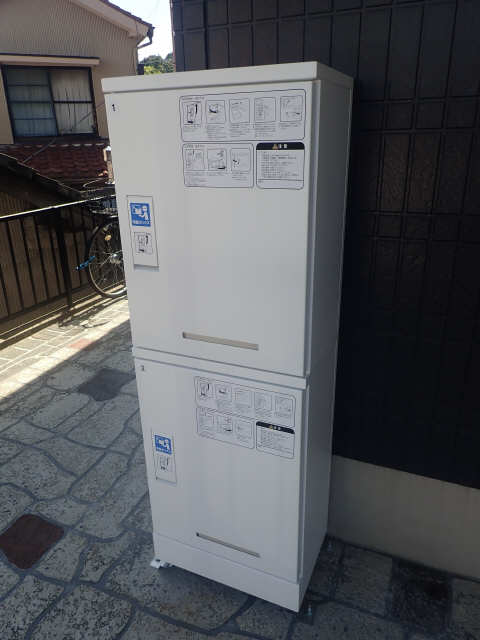 宅配ボックス
