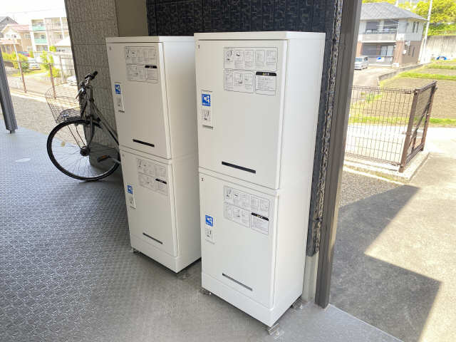 宅配ボックス