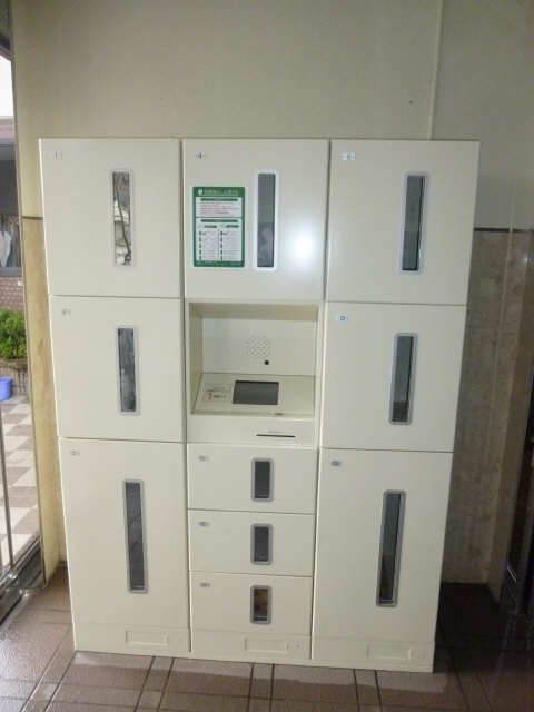 宅配ボックス