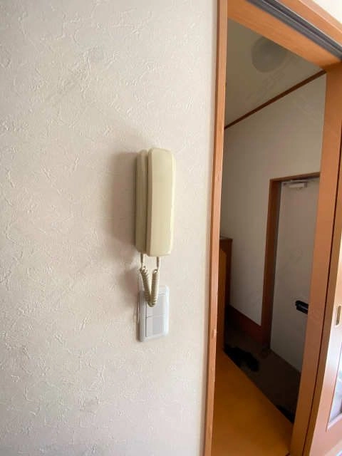 インターホン