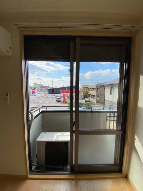 シャッター雨戸