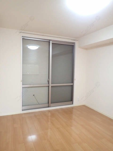 シャッター雨戸