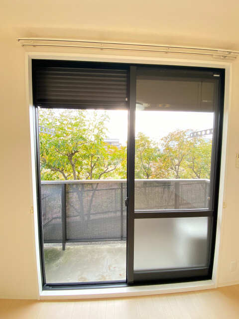 シャッター付き雨戸