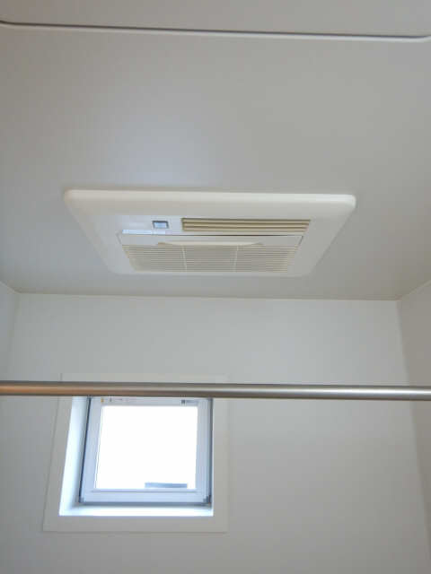 浴室暖房乾燥機