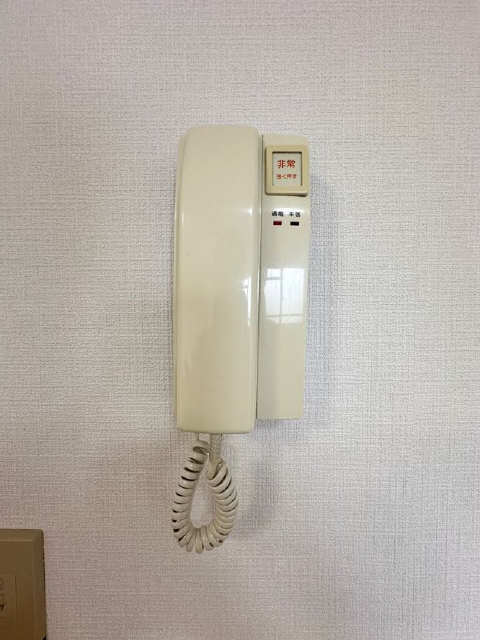 インターホン