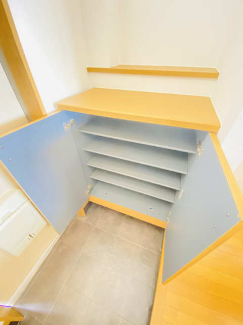 シューズBOX