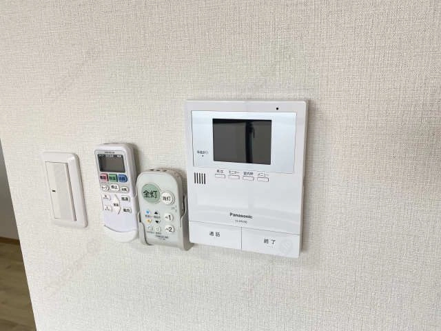 モニター付きインターホン