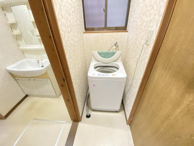 洗濯機置場