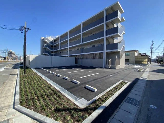 駐車場（北西）